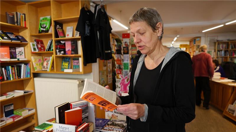 Der Verfassungsschutz ist für Mechthild Röttering, Co-Geschäftsführerin des Buchladens Rote Straße, alles andere als ein offenes Buch.