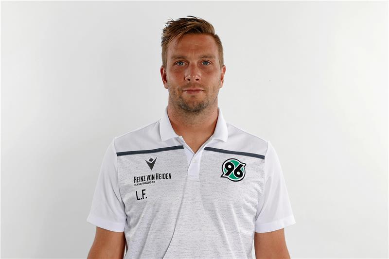 Fuchs startet im Norden durch und jede Menge Endspiele Der Vienenburg Lars Fuchs ist neuer Trainer des Greifswalder SC aus der Fußball-Regionalliga Nordost. Foto: Hannover 96