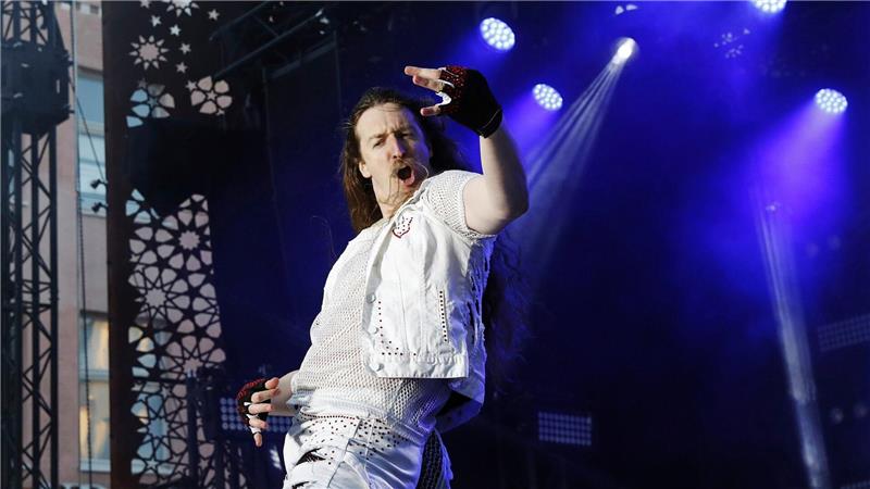 Finne gewinnt Luftgitarren-WM in der Heimat Der Vorjahressieger aus Kanada, Zachary Knowles, wurde diesmal nur Fünfter.