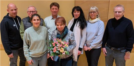 Der Vorstand begrüßt seine Neuzugänge.