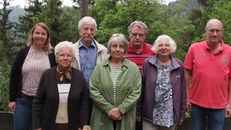 Der Vorstand des Harzklubs Lautenthal: Monika Schrader, Sigrid Mende, Volker Mehlig, Ute Dulas, Udo Mai, Gisela Mai und Michael.