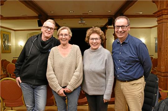 Der Vorstand des Kulturklub Bad Harzburg e.V.: Thadeus Fabisiak, Angelika Jacobi, Margarete Demmnig und Detlef Linke. Foto: Berg