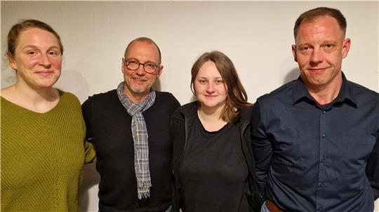 Der Vorstand des Wildemanner Spiegelbads (v.l.): Nicole Hildebrandt, Reinhold Hasse, Selina Hasse und David Schmidt.