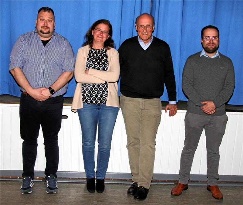 Der Vorstand des neuen Vereins ist nun für die Gielder da: Sven Hagen-Damke, Claudia Brede, Otto Konrad Kühne und Eike Sebastian (v. li.). Foto: Hohaus