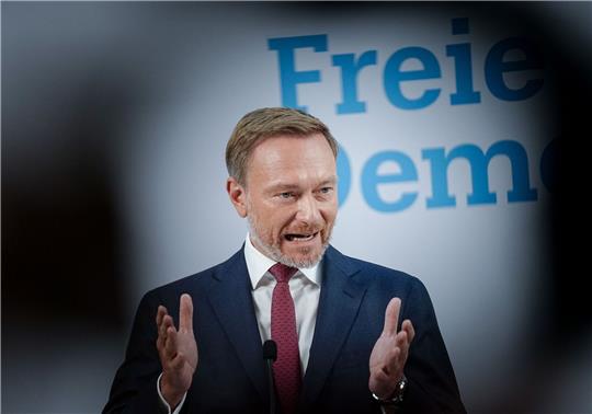 Der Wahlausgang in Niedersachsen stellt aus Sicht des FDP-Vorsitzenden Christian Lindner ein Problem für die gesamte Ampel-Koalition in Berlin dar.