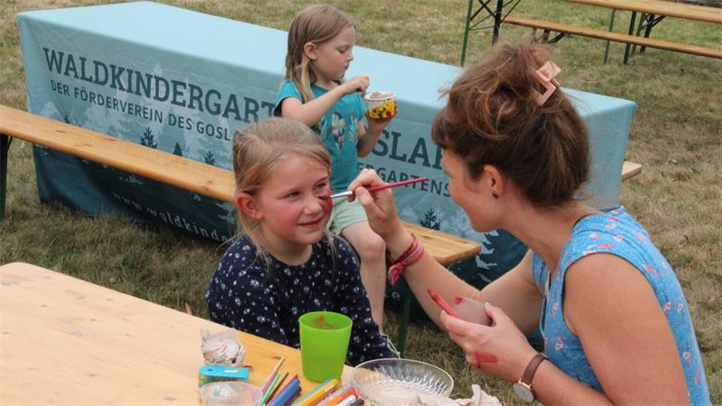 Der Waldkindergarten feiert 2026 seinen 25. Geburtstag. Aktuell gibt es Unstimmigkeiten wegen Gruppengröße und Verpflegung.