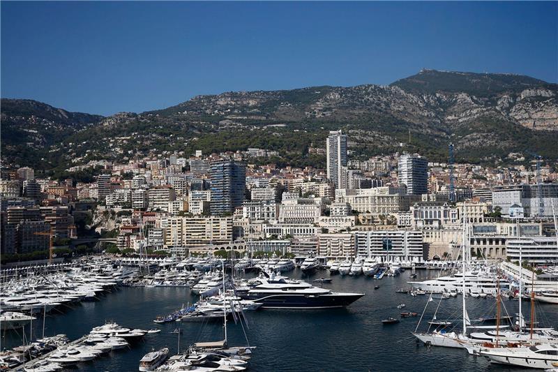 Der Yachthafen in Monaco.