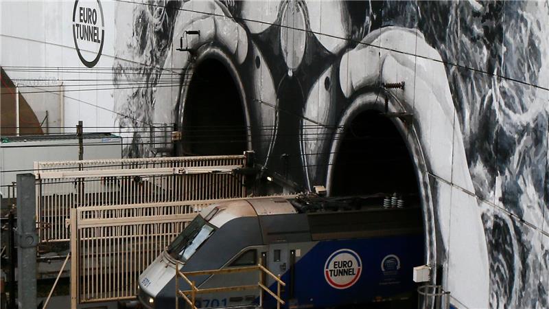 Der Zugverkehr durch den Eurotunnel ist beeinträchtigt (Archivbild) 
