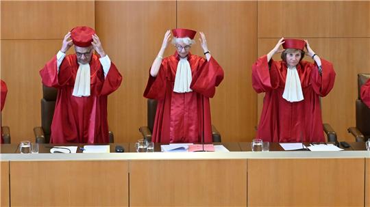 Der Zweite Senat hat die Schutzpflicht der Bundesregierung für Ausländer im Ausland geprüft.