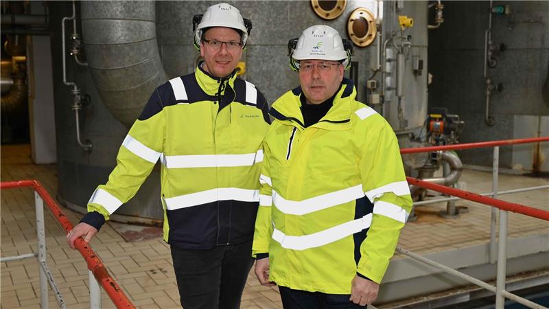 Zuckerfabrik Schladen: Sie sind die Neuen im Werk an der Oker Der alte und der neue Werkleiter: Jörg Vietmeier (l.) verlässt Schladen, Ulrich Overwin ist sein Nachfolger.