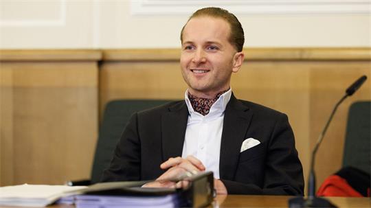 Der aus der Haft geflüchtete verurteilte Windkraftbetrüger Hendrik Holt wurde vor rund vier Wochen in Dubai festgenommen. (Archivbild) 