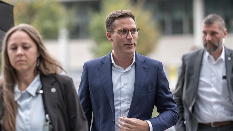 Merz: Niemand in CDU-Führung hat Personalfrage gestellt Der baden-württembergische Landesparteivorsitzende Manuel Hagel war Teil einer Runde hochrangiger CDU-Politiker, die am Wahlabend in der rheinland-pfälzischen Landesvertretung zusammenkam.