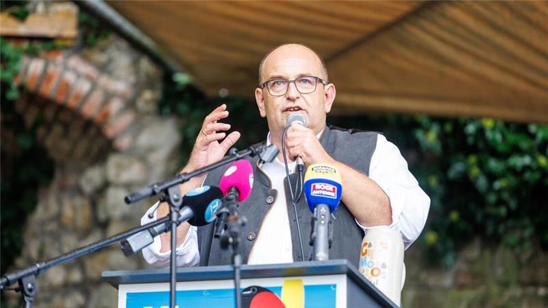 Weidel soll AfD-Kanzlerkandidatin werden Der bayerische AfD-Landeschef Stephan Protschka begrüßt die geplante Kanzlerkandidatur von Alice Weidel (Archivbild)