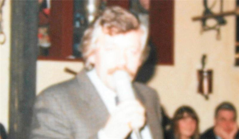 Der bekannte NDR-Moderator Carlo von Tiedemann gehört zu den Stammgästen der „Tenne“.