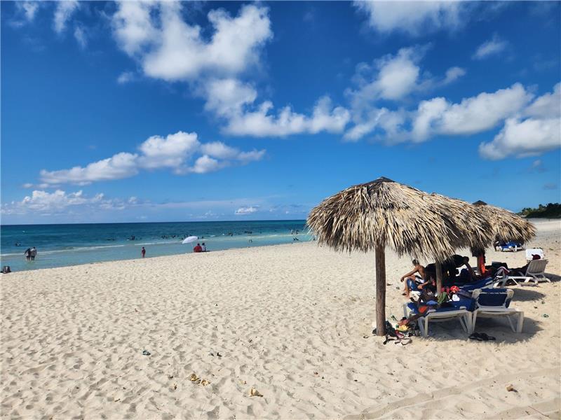 Problematische Trauminsel Kuba Der beliebte Strand des kubanischen Urlaubsortes Varadero.
