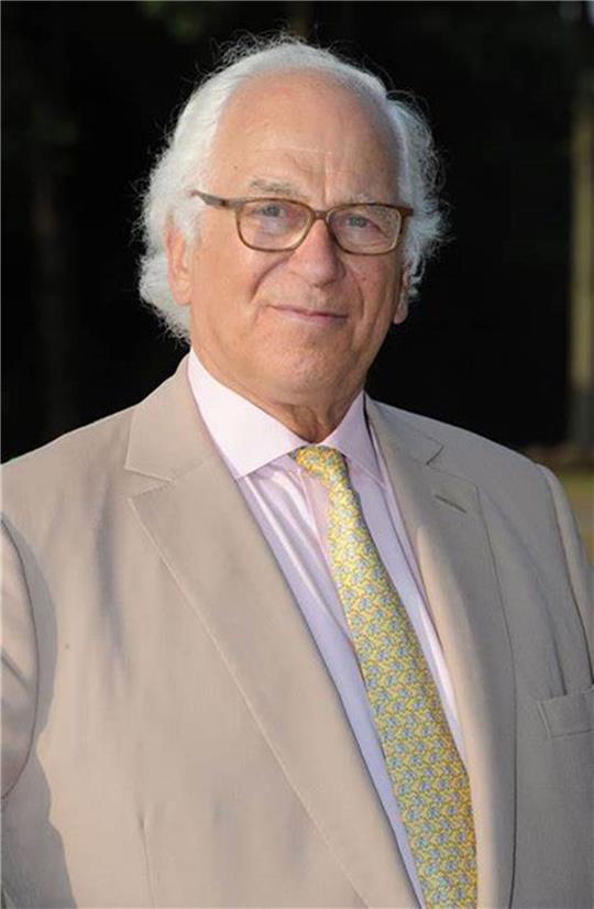 Der britische Finanzier Sir Evelyn de Rothschild ist im Alter von 91 Jahren verstorben.