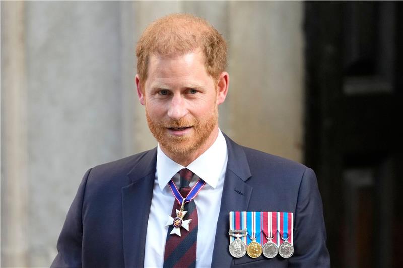 Rückschlag für Prinz Harry bei Klage gegen Verlag Der britische Prinz Harry hat vor Gericht einen Dämpfer erhalten.