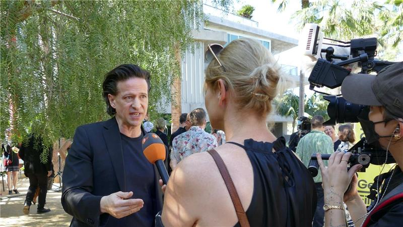 Der deutsche Komponist Karim Sebastian Elias lieferte die Musik für eine Oscar-nominierte Doku. 