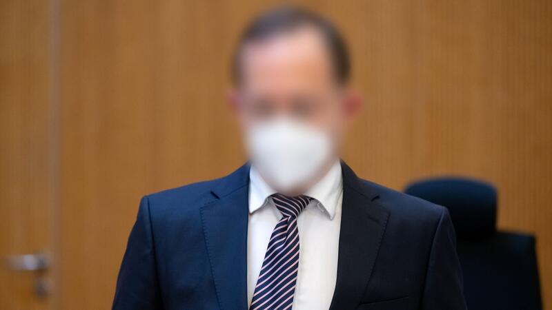 Der ehemalige Chef der Buchhaltung bei Wirecard, E.