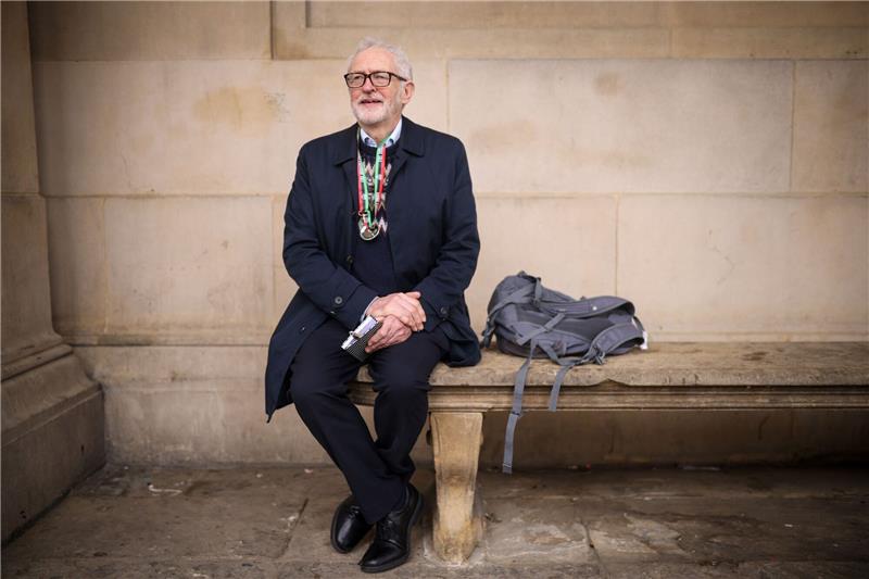 Jeremy Corbyn will gegen Labour antreten Der ehemalige Labour-Chef: Jeremy Corbyn.