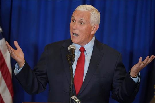 Der ehemalige US-Vizepräsident Mike Pence könnte in den Ermittlungen gegen Donald Trump aussagen.