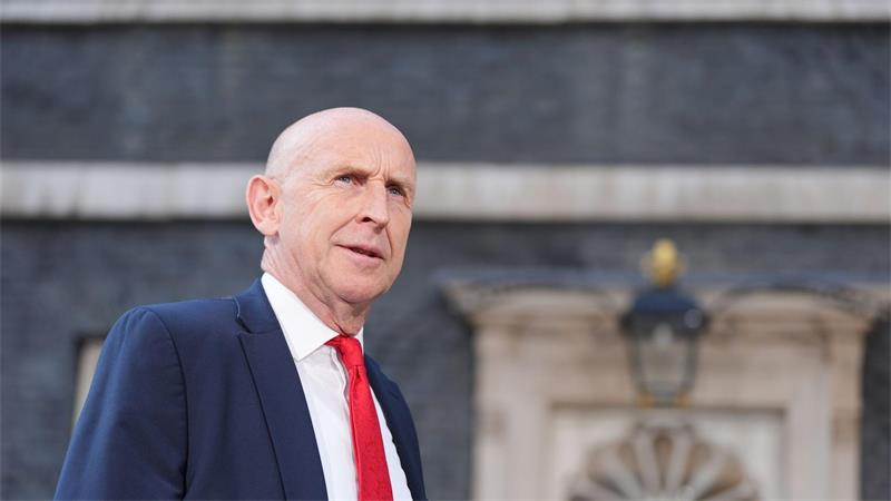 Der ehemalige Verteidigungsminister John Healey ist nun Finanzminister.