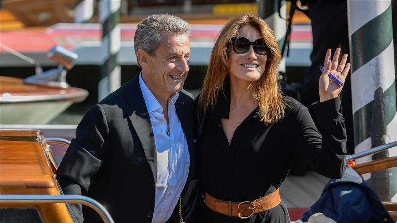 Der ehemalige französische Staatspräsident Nicolas Sarkozy und die Sängerin Carla Bruni sind seit dem Jahr 2008 verheiratet. (Archivbild)