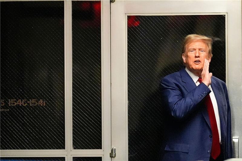Trump bekommt mehr Zeit für Millionenstrafe Der ehemaliger US-Präsident Donald Trump muss seine Strafe erst später zahlen.