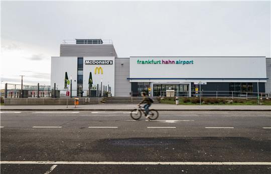 Der eher abgelegene Flughafen Hahn hat eine wechselvolle Geschichte.