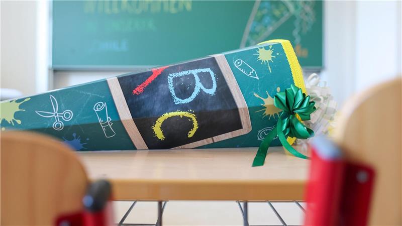 Zehntausende Kinder feiern Einschulung Der erste Schultag bringt für viele Familien Spannung und Vorfreude. (Archivbild)