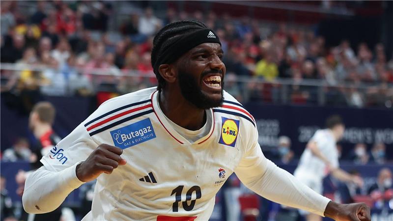 Der französische Handball-Nationalspieler Dika Mem spielt bald für Berlin. (Archivbild)