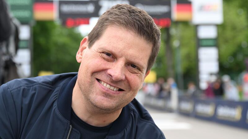 „Fühlt sich einfach gut an“: Ullrich als Tour-Experte im TV Der frühere Tour-de-France-Sieger Jan Ullrich ist bei Eurosport TV-Experte.