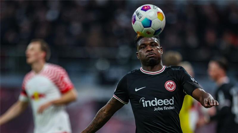 SGE ohne Wahi gegen Wolfsburg - Ebimbe-Wechsel geplatzt Der geplante Wechsel von Frankfurts Junior Dina Ebimbe zur AS Monaco ist geplatzt.