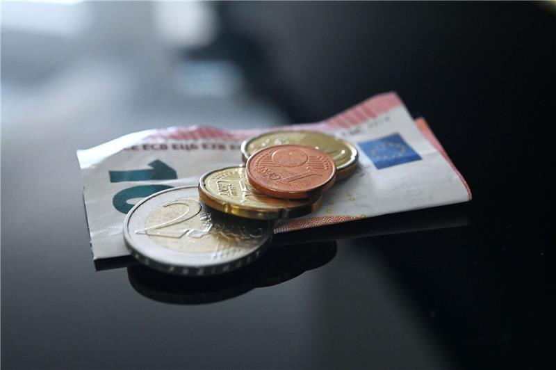 Der gesetzliche Mindestlohn steigt zum 1. Januar.