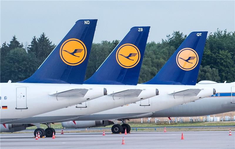 Lufthansa fliegt aus Kostengründen seltener im Inland Der innerdeutsche Flugverkehr hinkt nach den Statistiken des Flughafenverbands ADV deutlich hinterher.