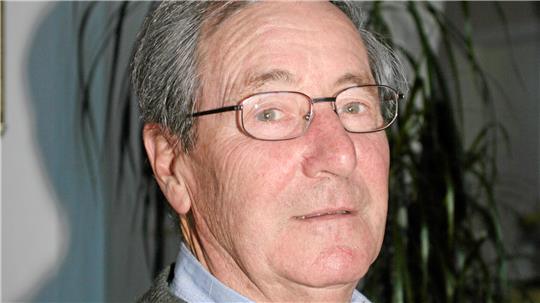 Der langjährige SPD-Fraktionsvorsitzende Helmut Banse stirbt am Dienstag im Alter von 87 Jahren.