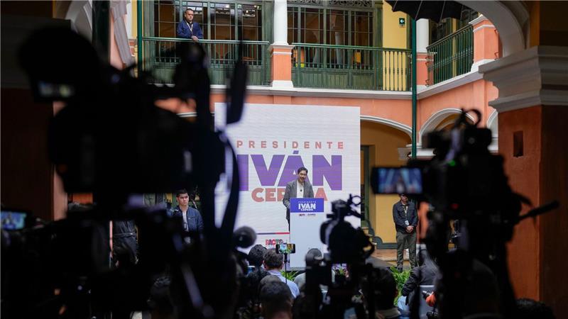 Gewalt und Polarisierung prägen Präsidentenwahl in Kolumbien Der linke Senator Iván Cepeda aus dem Regierungslager gehört zu den Favoriten bei der Präsidentenwahl.