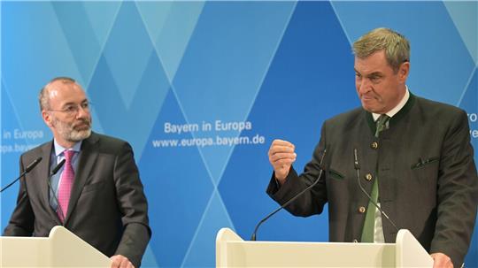 Der mögliche Abzug von US-Soldaten aus Bayern überschattet die Brüssel-Reise des bayerischen Kabinetts. 