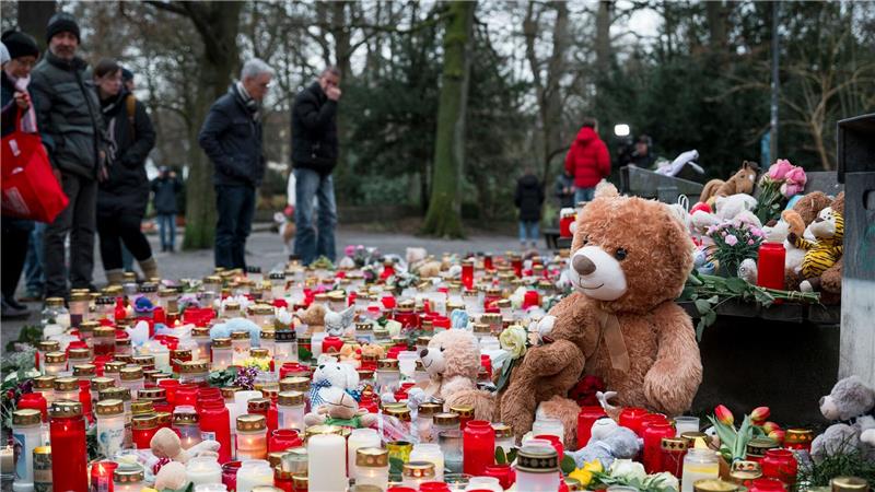 „Teufel im Kopf“: Prozess um Messerangriff in Aschaffenburg Der mutmaßliche Täter könnte schuldunfähig sein. (Archivbild)