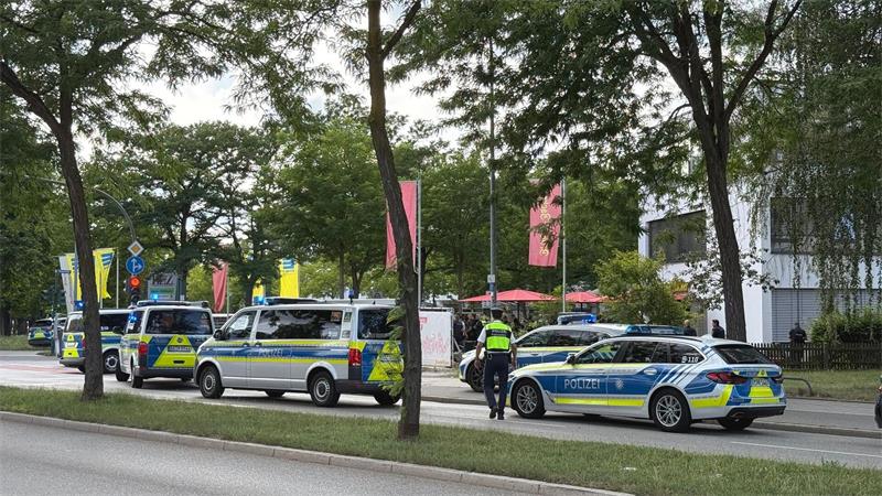 Der mutmaßliche Täter konnte inzwischen festgenommen werden.
