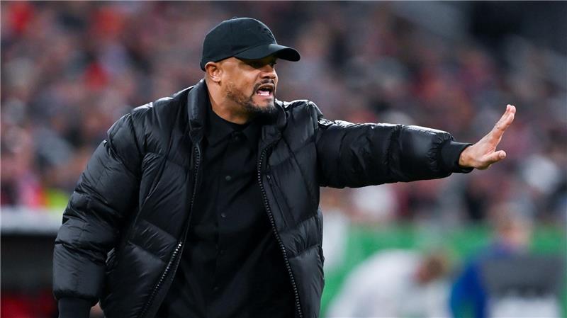 Der nächste Münchner Triple-Coach? Vincent Kompany in Aktion am Spielfeldrand.