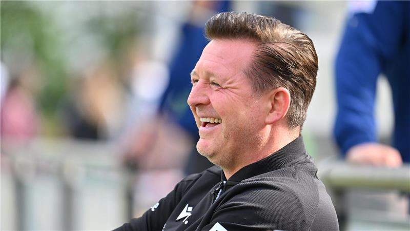 Der neue 96-Coach Christian Titz freute sich auf die neue Saison.