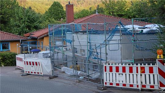 Der neue Anbau wird sich optisch vom Bestandsgebäude unterscheiden – alleine schon durch das Flachdach.