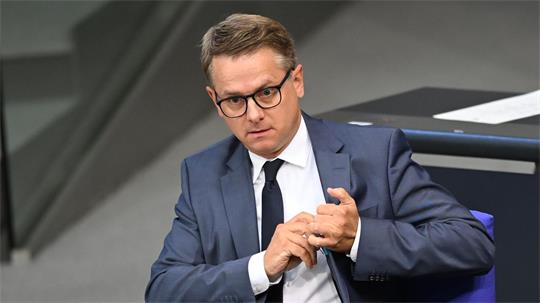 Der neue Gesundheitsminister Carsten Linnemann (CDU) steht vor großen Herausforderungen.