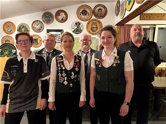 Der neue Vorstand des Schützenvereins Hohegeiß (von links): Annika Müller, Horst Gietz, Stephanie Waldmann, Robert Hansmann, Jule Hansmann und Holger Cassel.  Fotos: Eggers