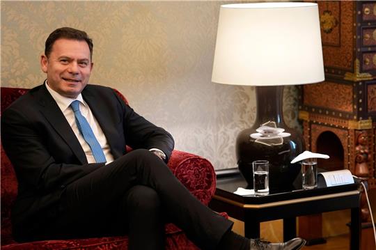 Der neue portugiesische Ministerpräsident Luís Montenegro steht vor einer schwierigen Amtszeit.