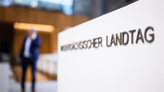 Der niedersächsische Landtag wird erst im kommenden Jahr neu gewählt. (Symbolbild)