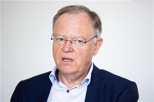 Der niedersächsische Ministerpräsident Stephan Weil (SPD) ist der Ansicht, dass Konflikte in der Ampel zu oft nach außen getragen werden.