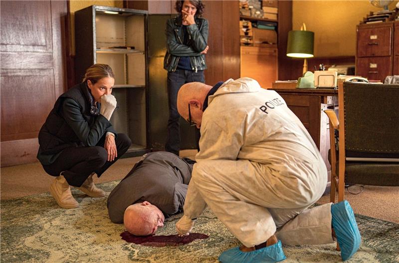 Der populäre ARD-Sonntagskrimi «Tatort» wird nach elf Wochen Sommerpause am 3. September «Gold» zurückkehren.