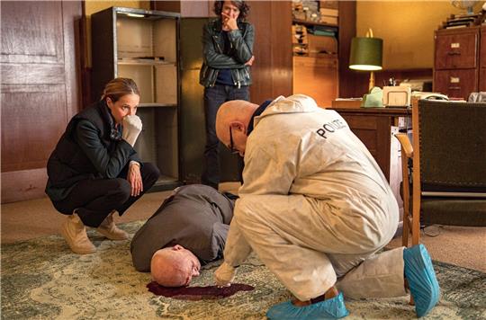 Der populäre ARD-Sonntagskrimi «Tatort» wird nach elf Wochen Sommerpause am 3. September «Gold» zurückkehren.